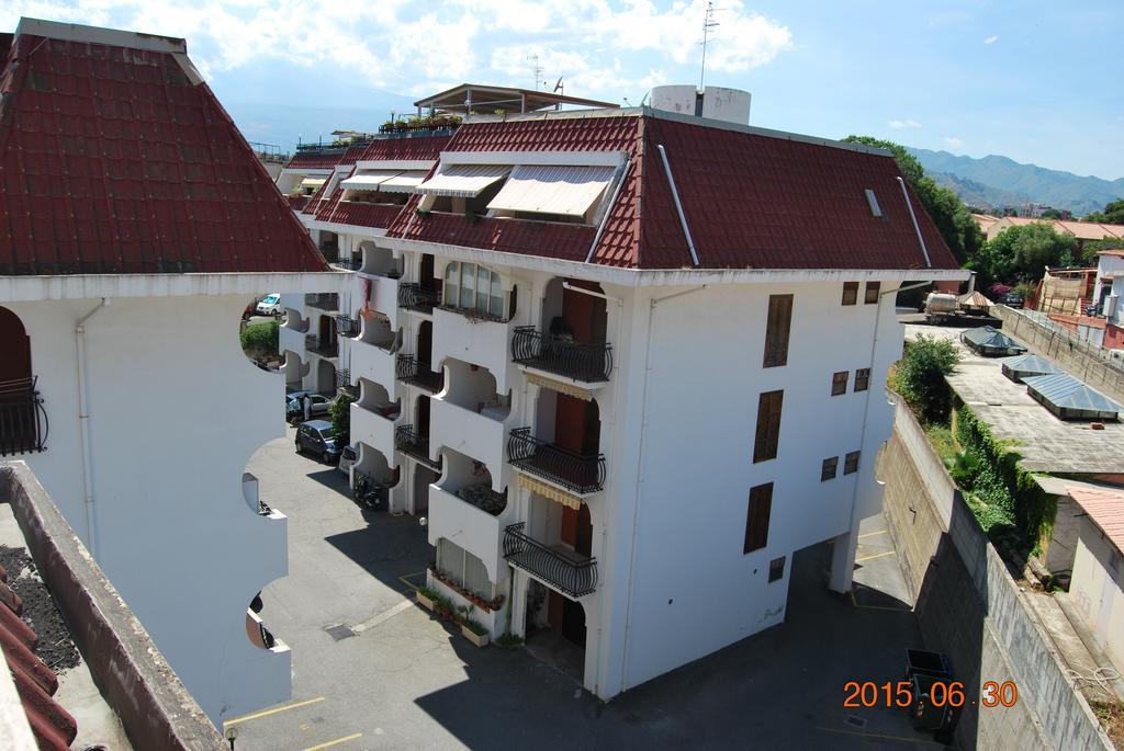 Baia Degli Dei Apartment จีอาร์ดีนี นักซอส ห้อง รูปภาพ