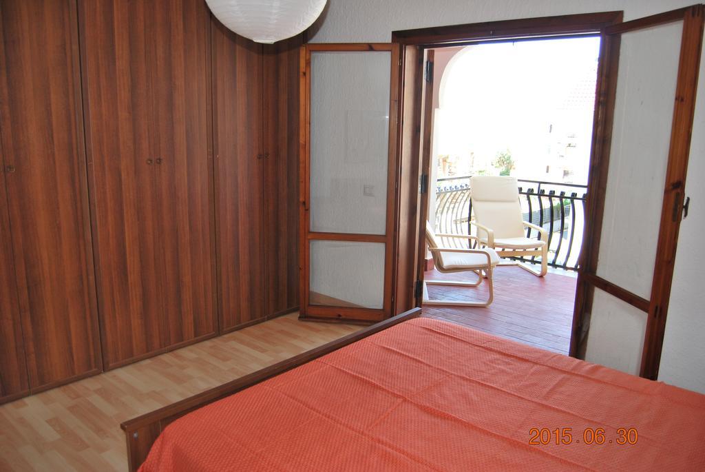 Baia Degli Dei Apartment จีอาร์ดีนี นักซอส ห้อง รูปภาพ