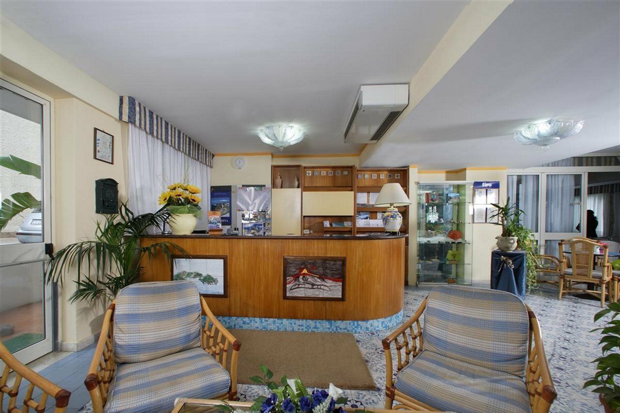 Baia Degli Dei Apartment จีอาร์ดีนี นักซอส ภายนอก รูปภาพ